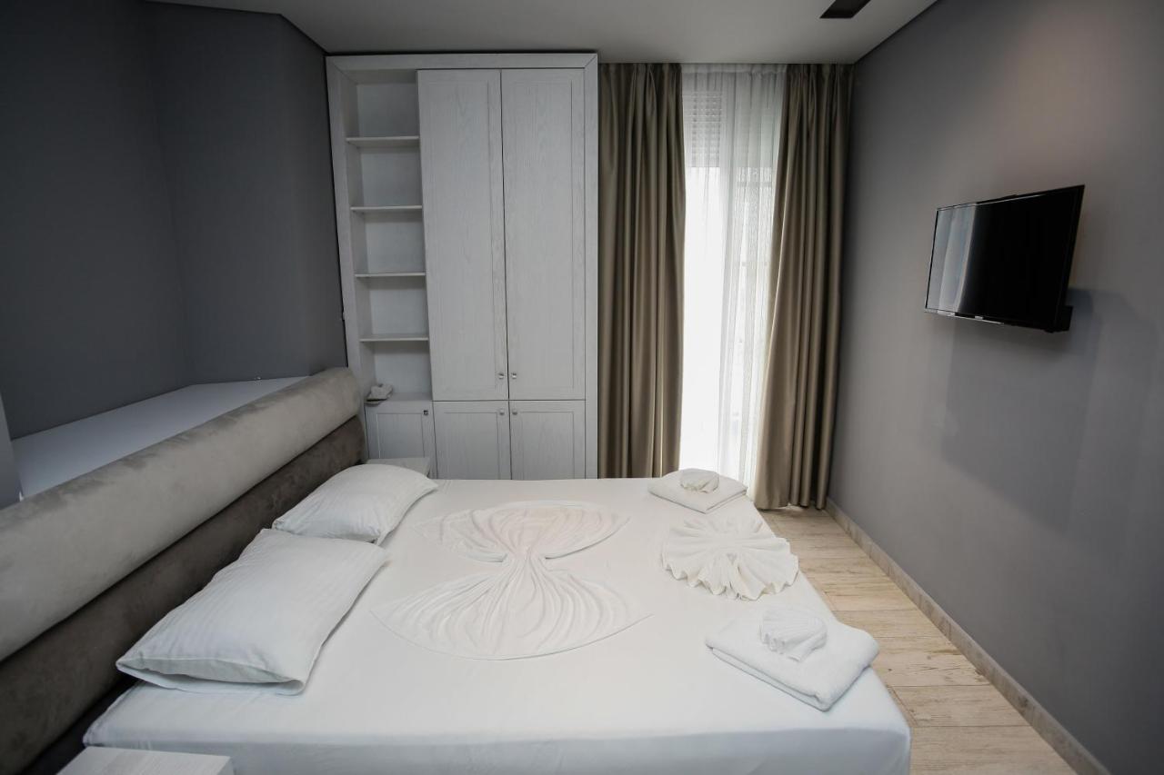 Lubjana Hotel Durrës Eksteriør billede