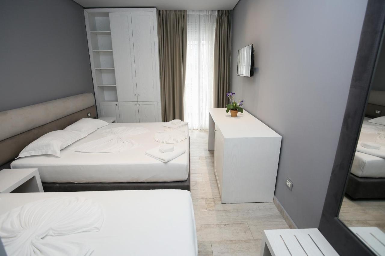 Lubjana Hotel Durrës Eksteriør billede