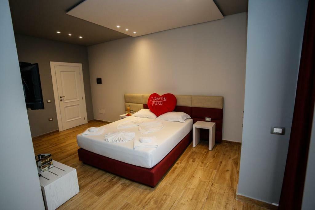 Lubjana Hotel Durrës Eksteriør billede