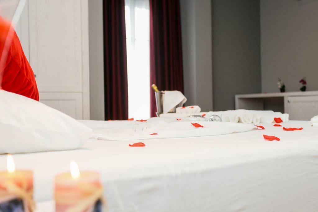 Lubjana Hotel Durrës Eksteriør billede