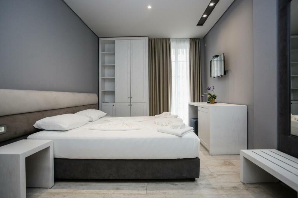 Lubjana Hotel Durrës Eksteriør billede